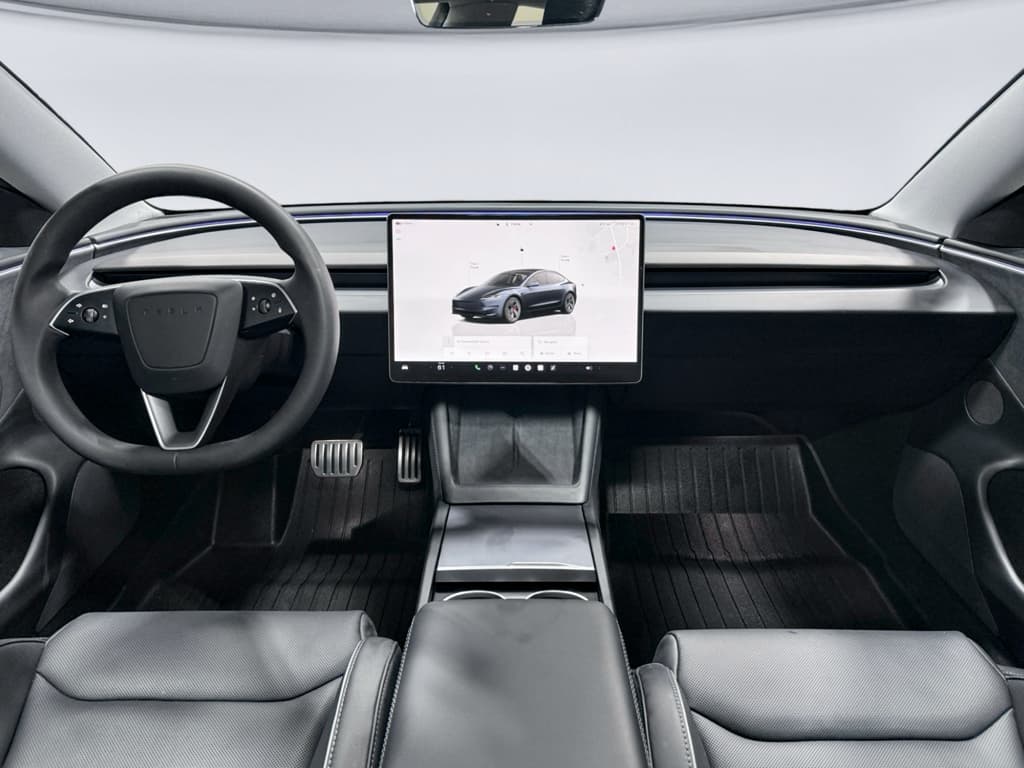 2024 Tesla Model 3 view 15
