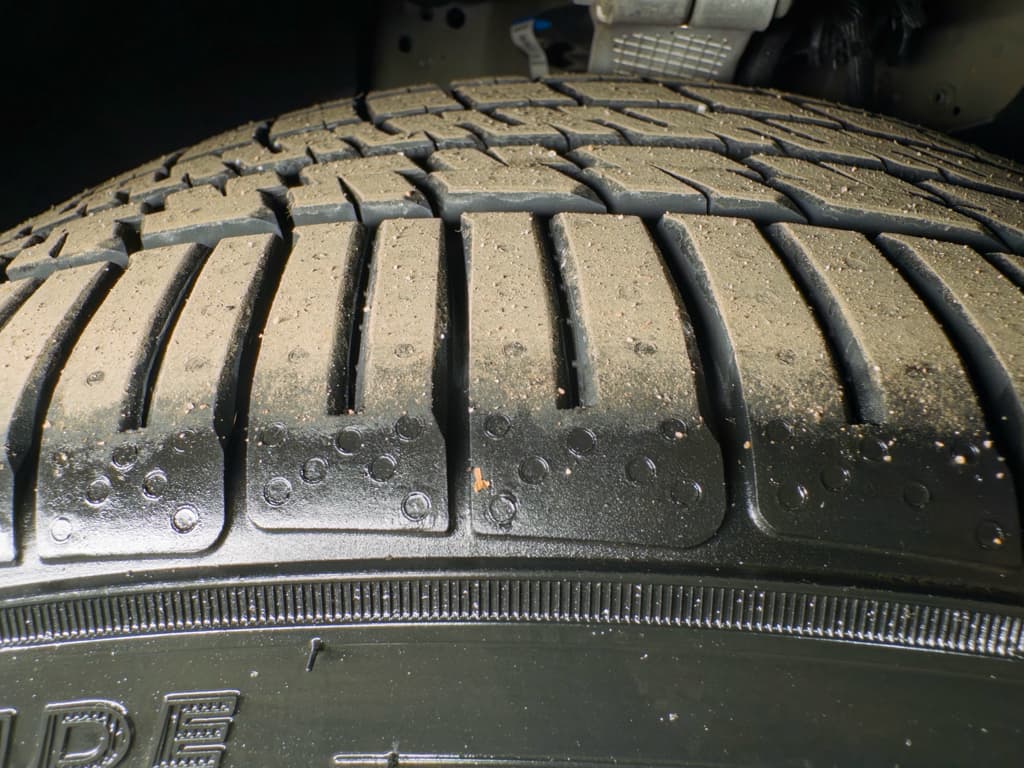 2024 Tesla Model 3 view 37