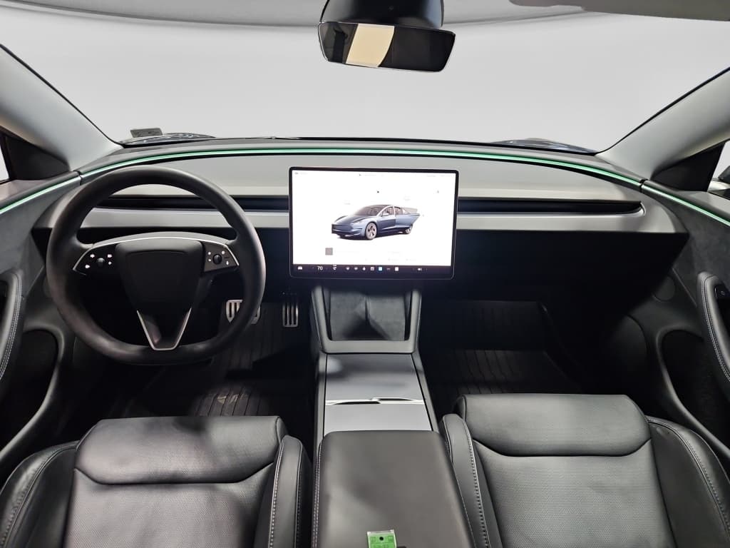 2024 Tesla Model 3 view 15