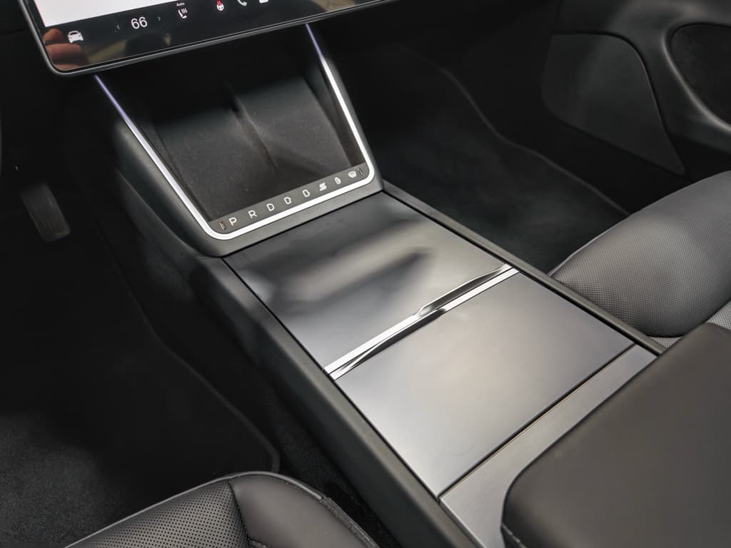 2024 Tesla Model 3 view 15
