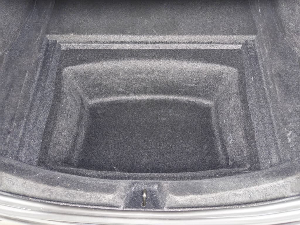 2024 Tesla Model 3 view 25