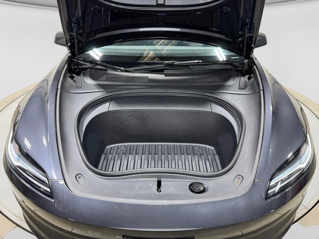 2024 Tesla Model 3 view 22