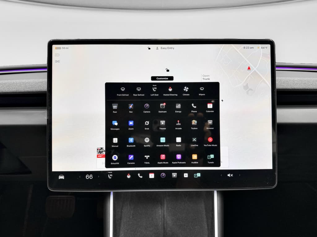 2024 Tesla Model 3 view 9
