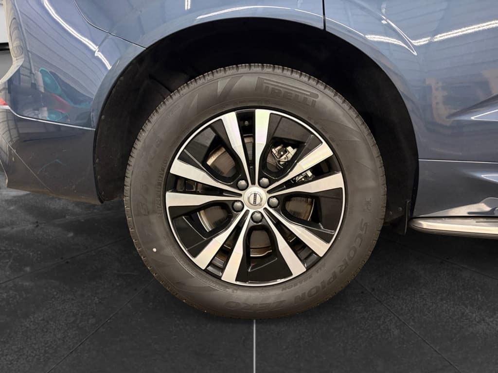 2024 Volvo XC60 view 36