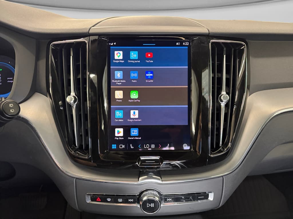 2024 Volvo XC60 view 14