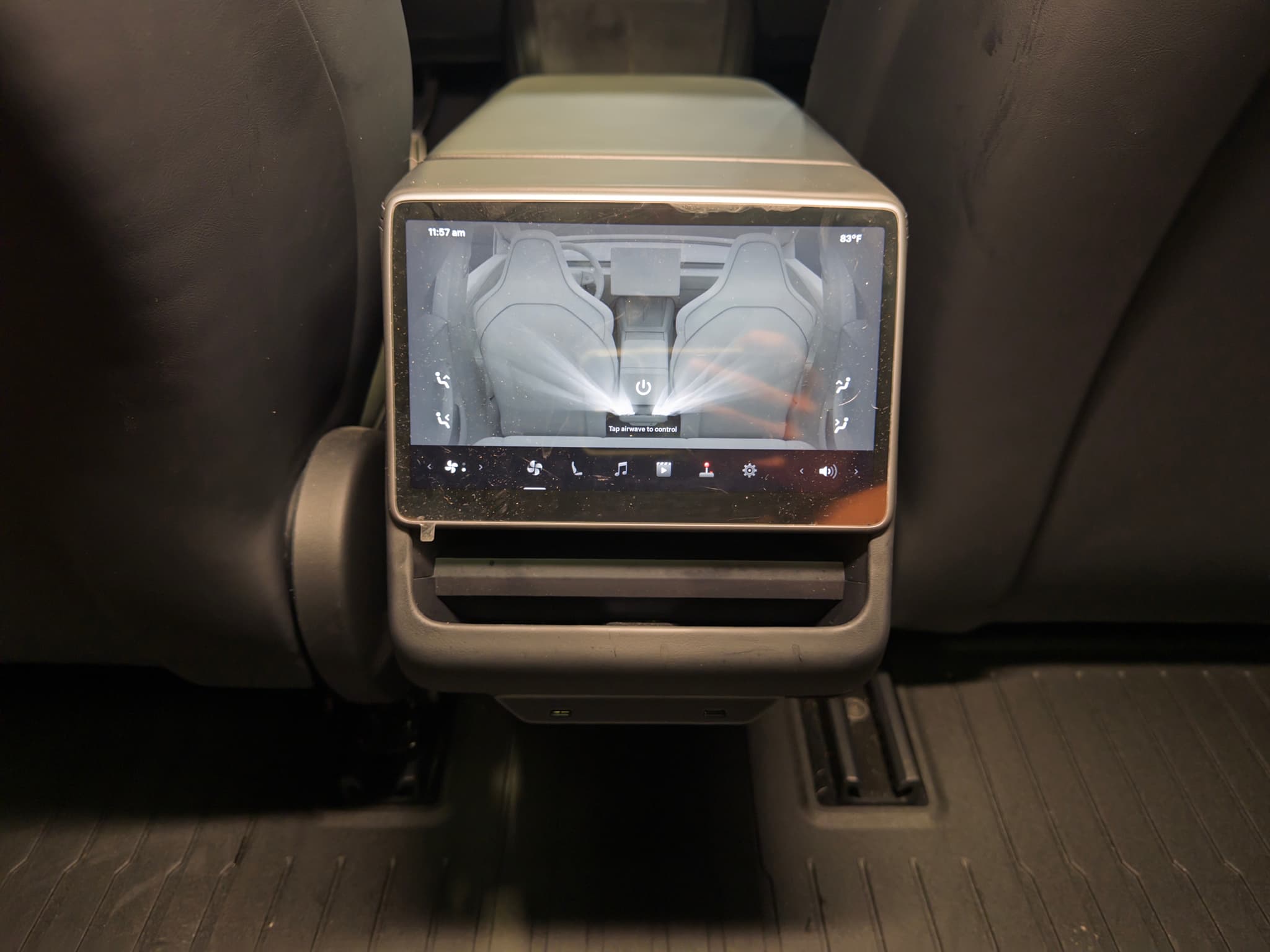 2024 Tesla Model 3 view 20