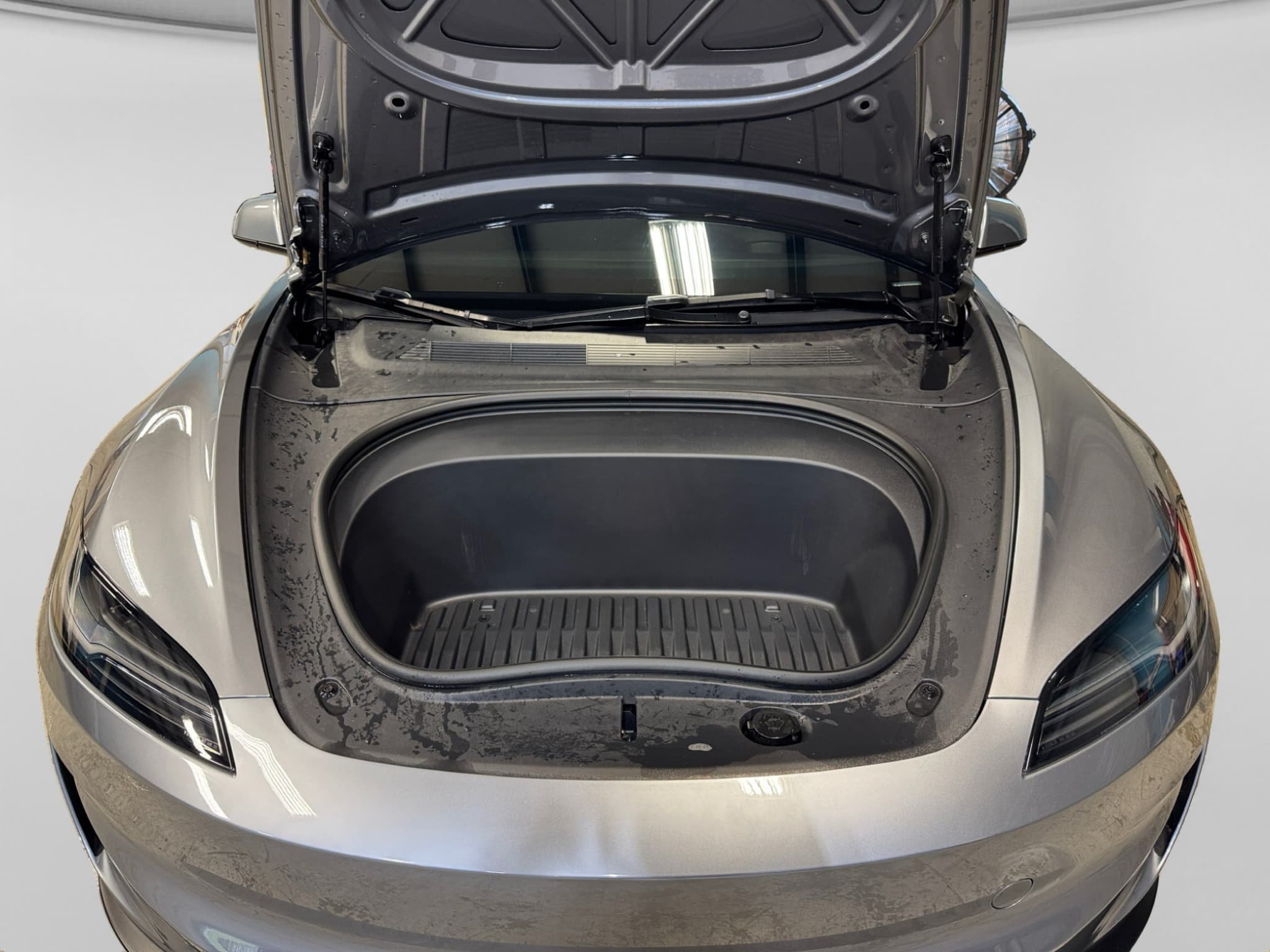 2024 Tesla Model 3 view 24