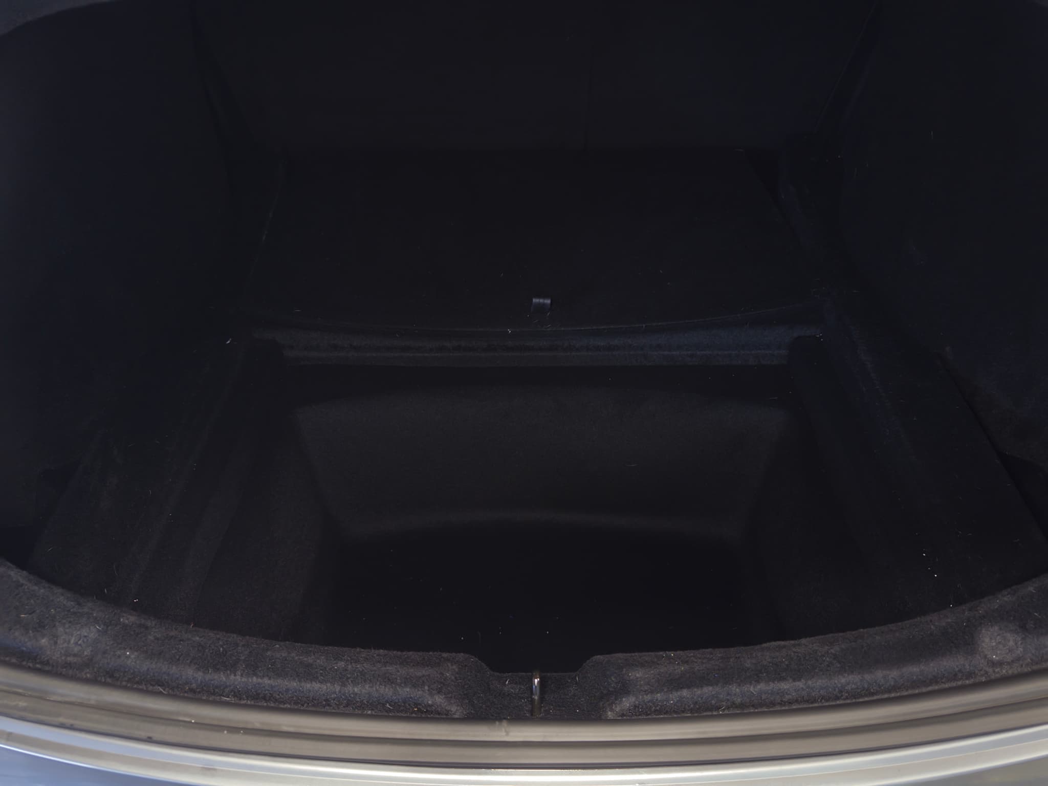 2024 Tesla Model 3 view 27