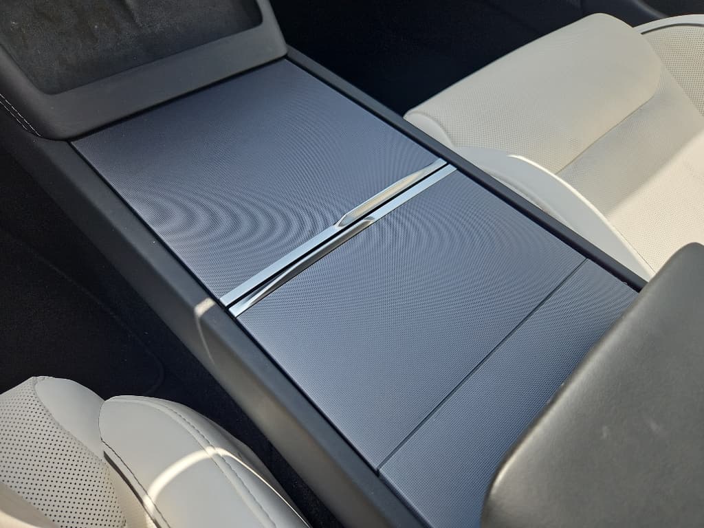 2024 Tesla Model 3 view 15