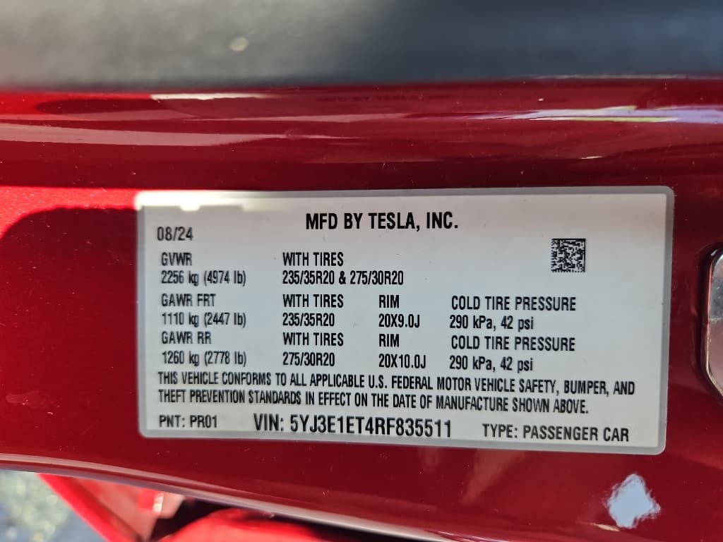 2024 Tesla Model 3 view 25
