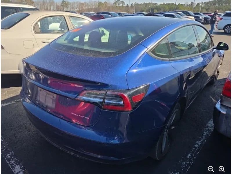 2021 Tesla Model 3 view 3