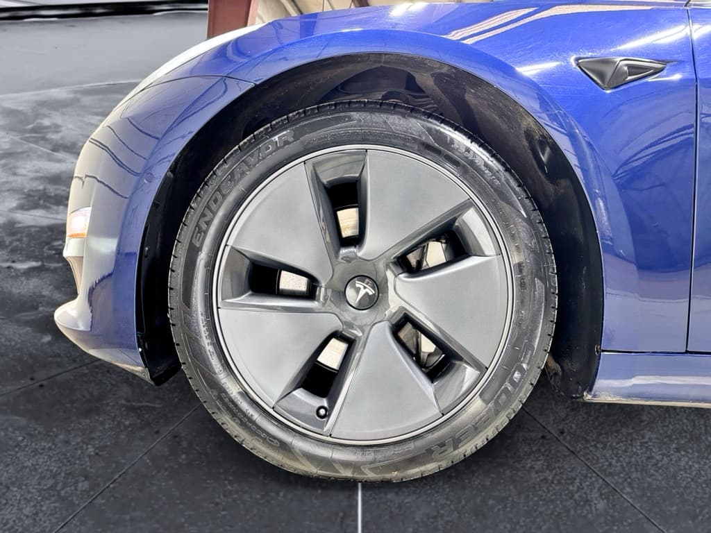 2021 Tesla Model 3 view 29