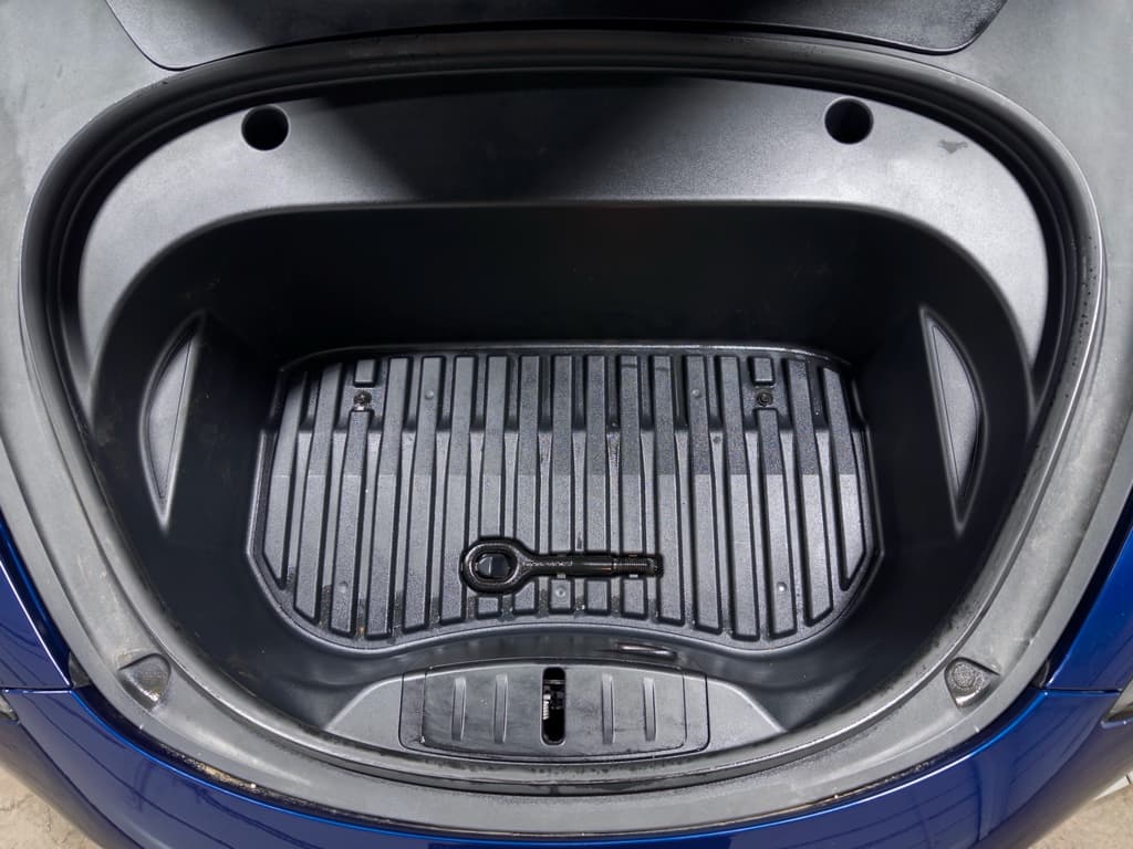 2021 Tesla Model 3 view 24