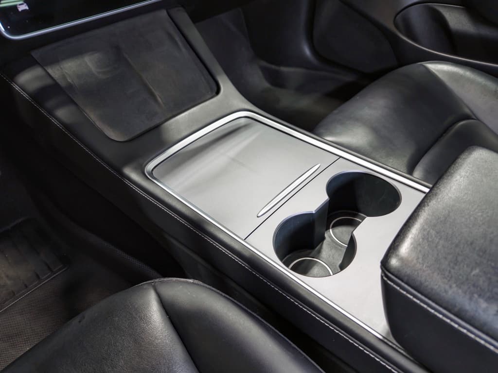 2021 Tesla Model 3 view 17