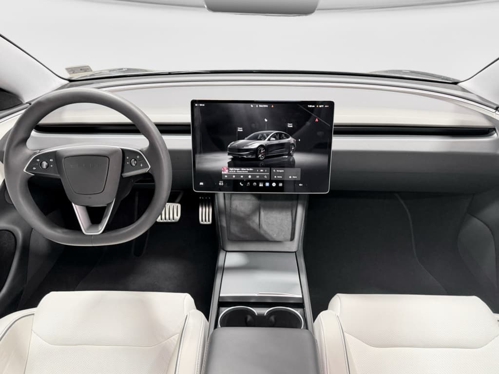 2024 Tesla Model 3 view 15