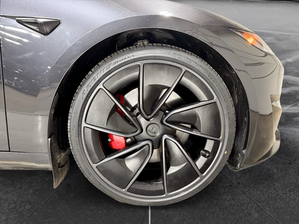 2024 Tesla Model 3 view 36