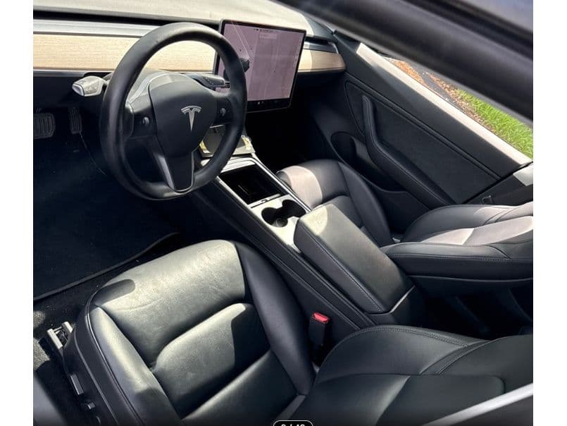2021 Tesla Model 3 view 9