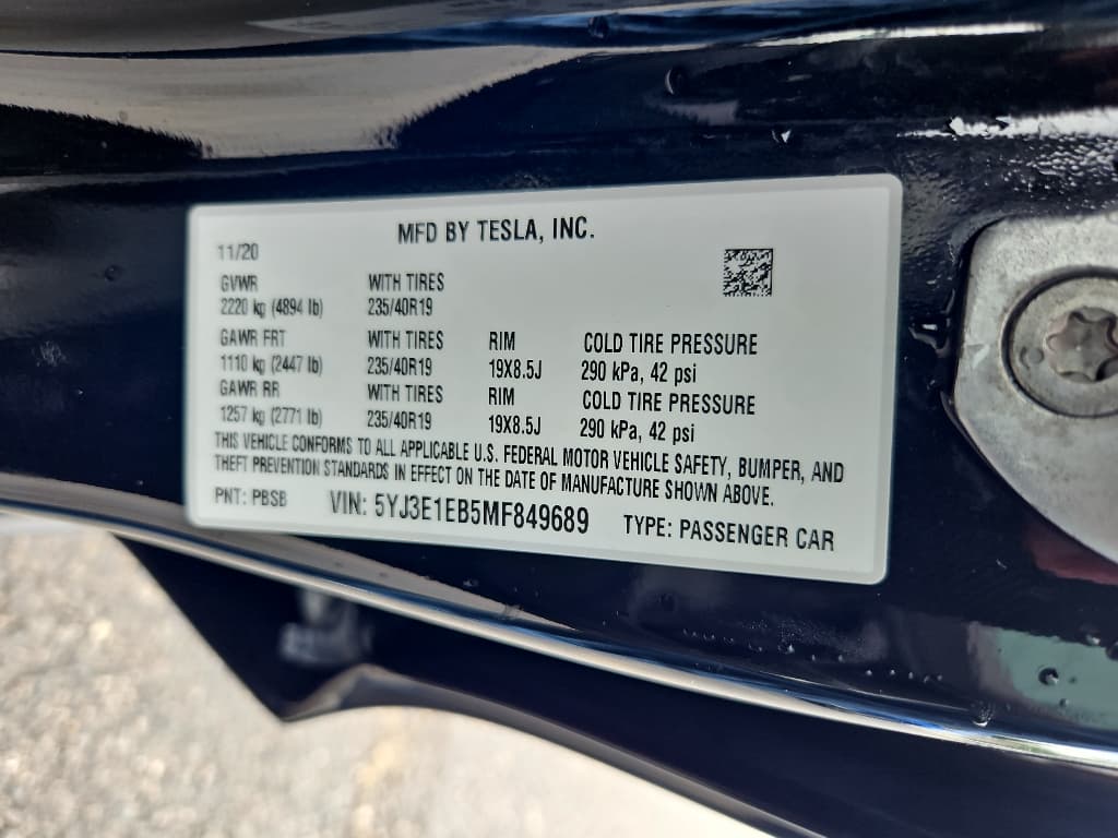 2021 Tesla Model 3 view 22