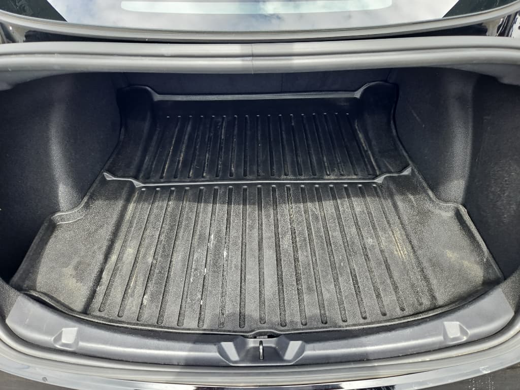 2021 Tesla Model 3 view 20