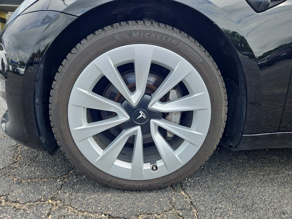 2021 Tesla Model 3 view 24