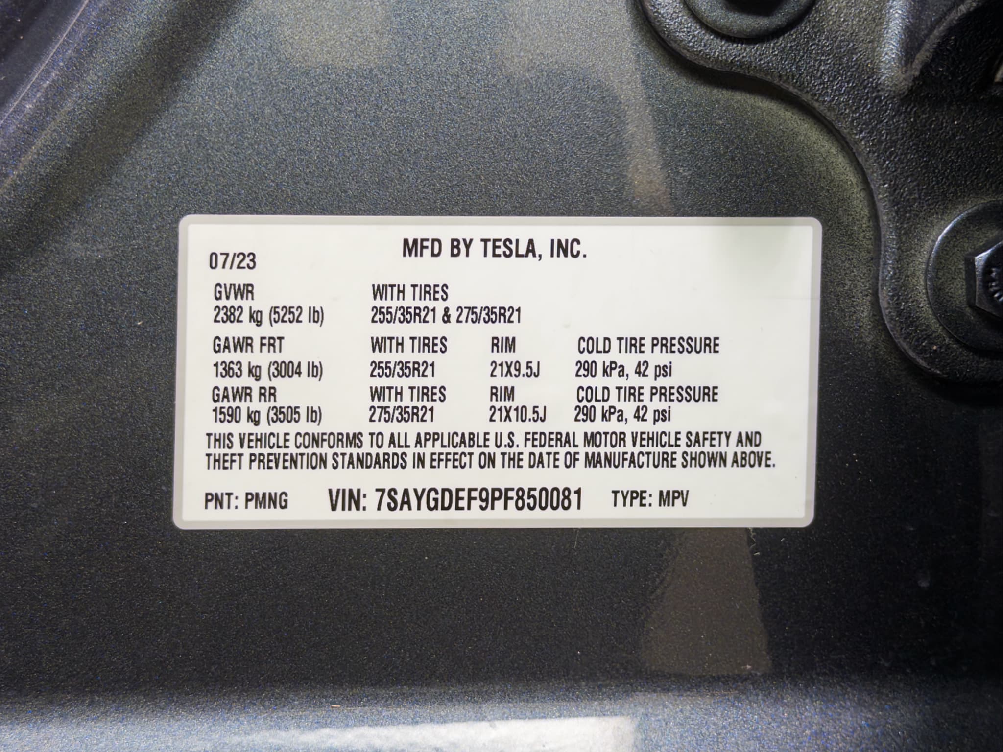 2023 Tesla Model Y view 28