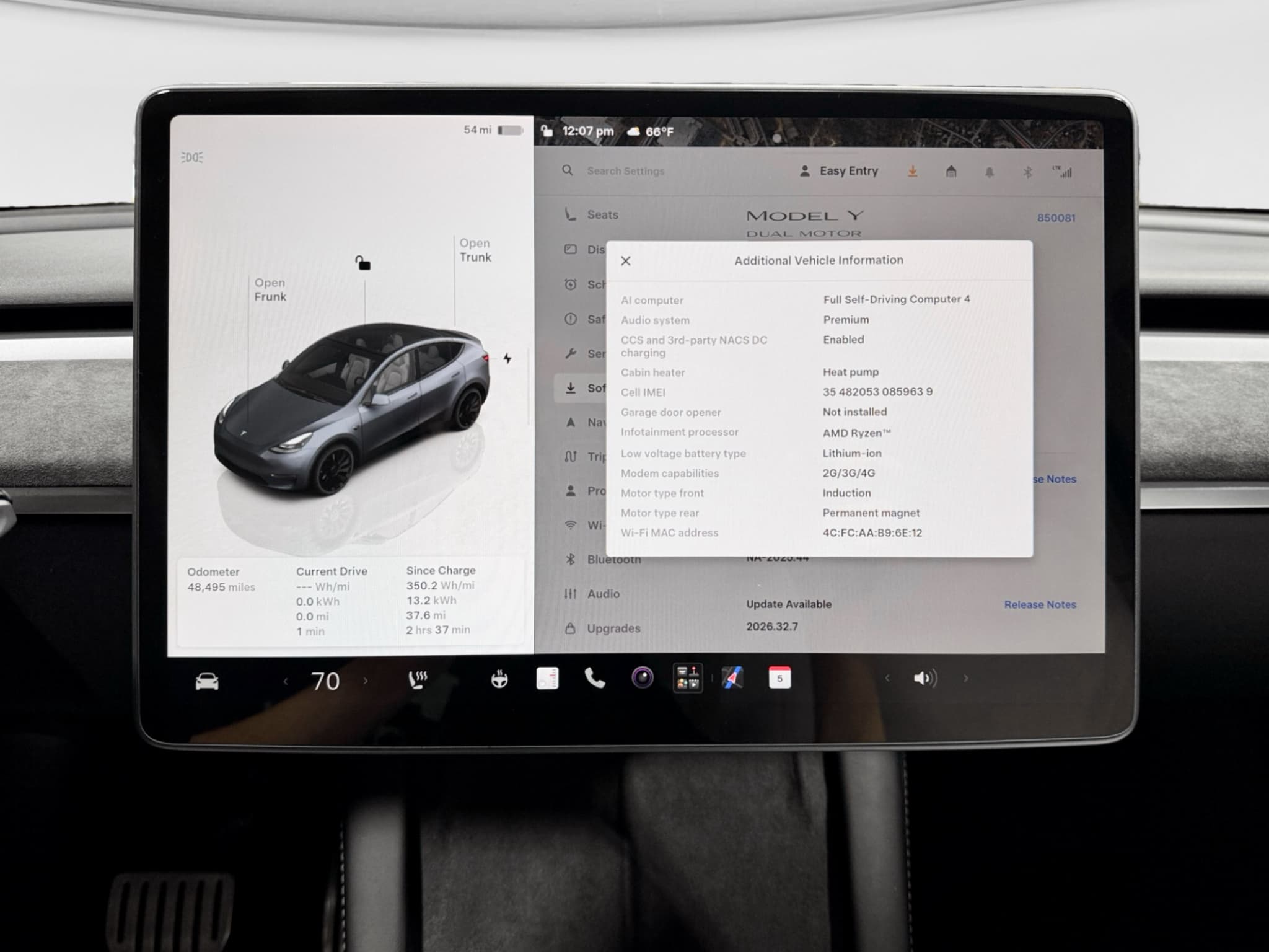 2023 Tesla Model Y view 12