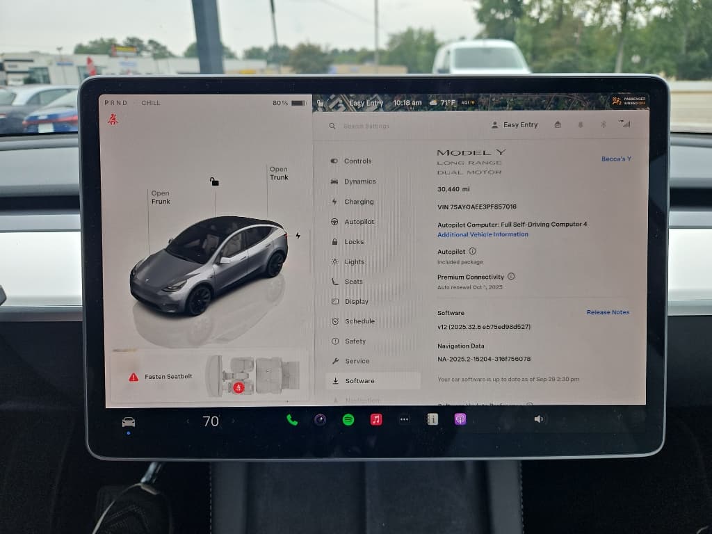 2023 Tesla Model Y view 20