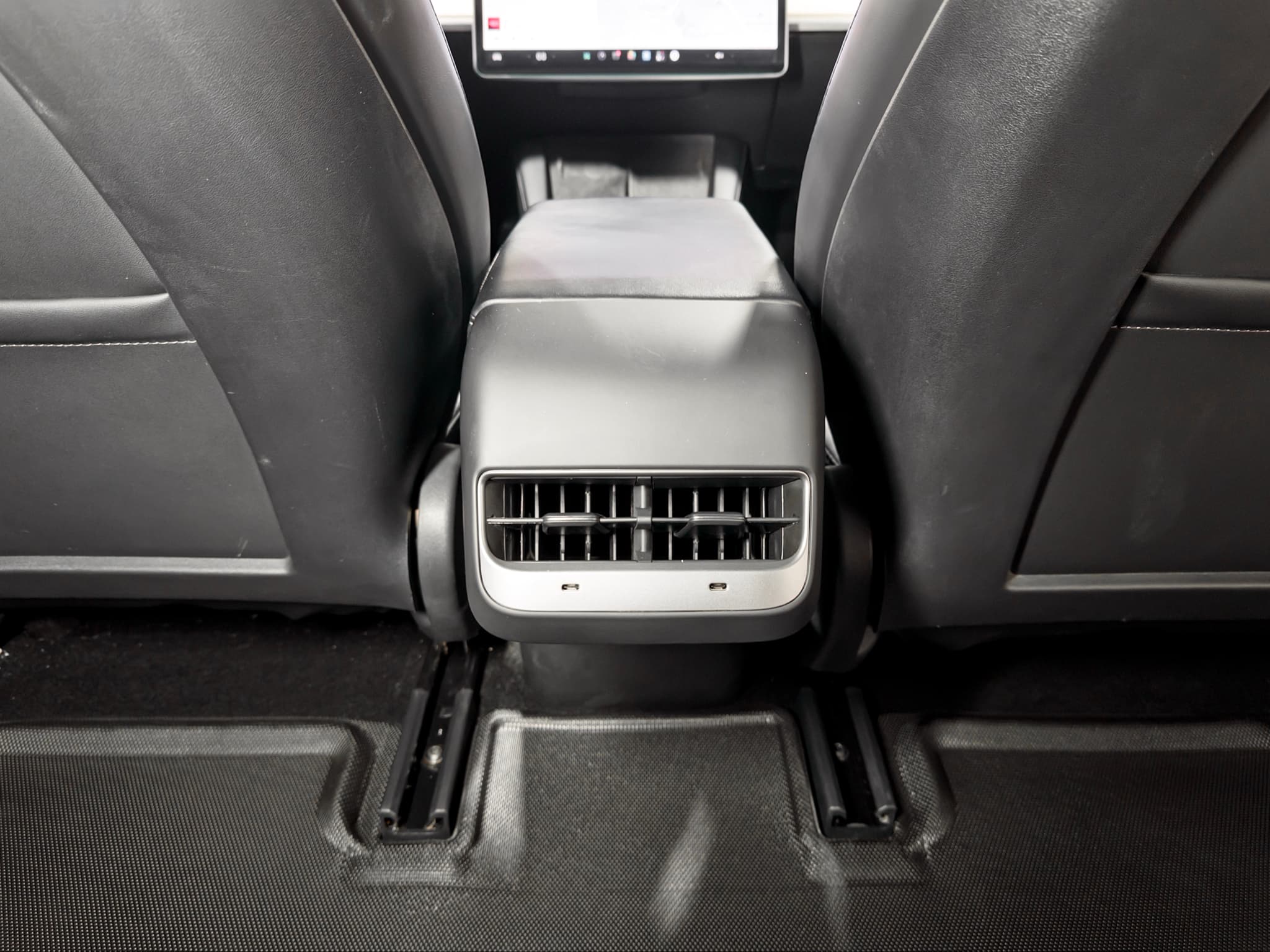2021 Tesla Model 3 view 19