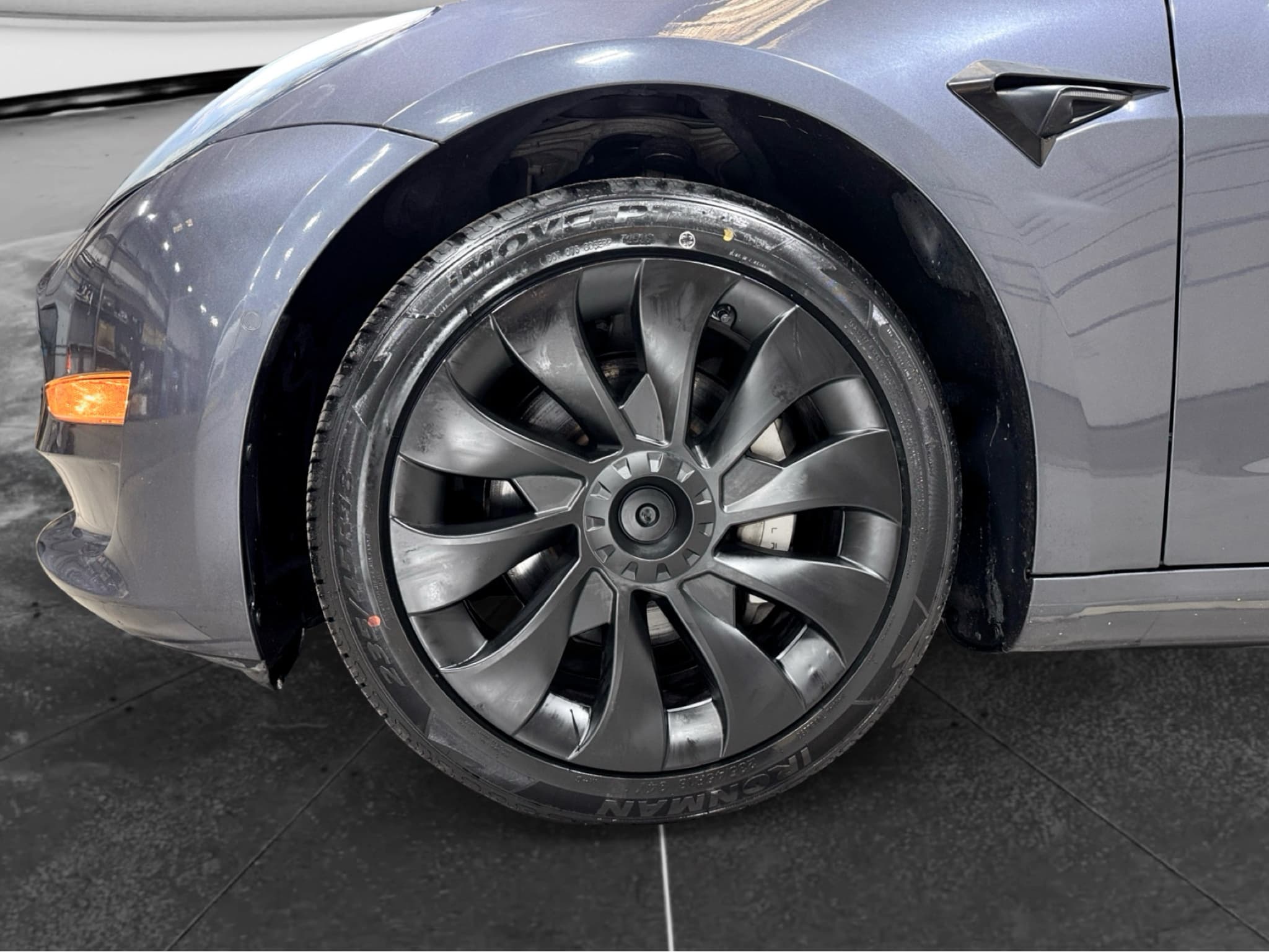 2021 Tesla Model 3 view 29