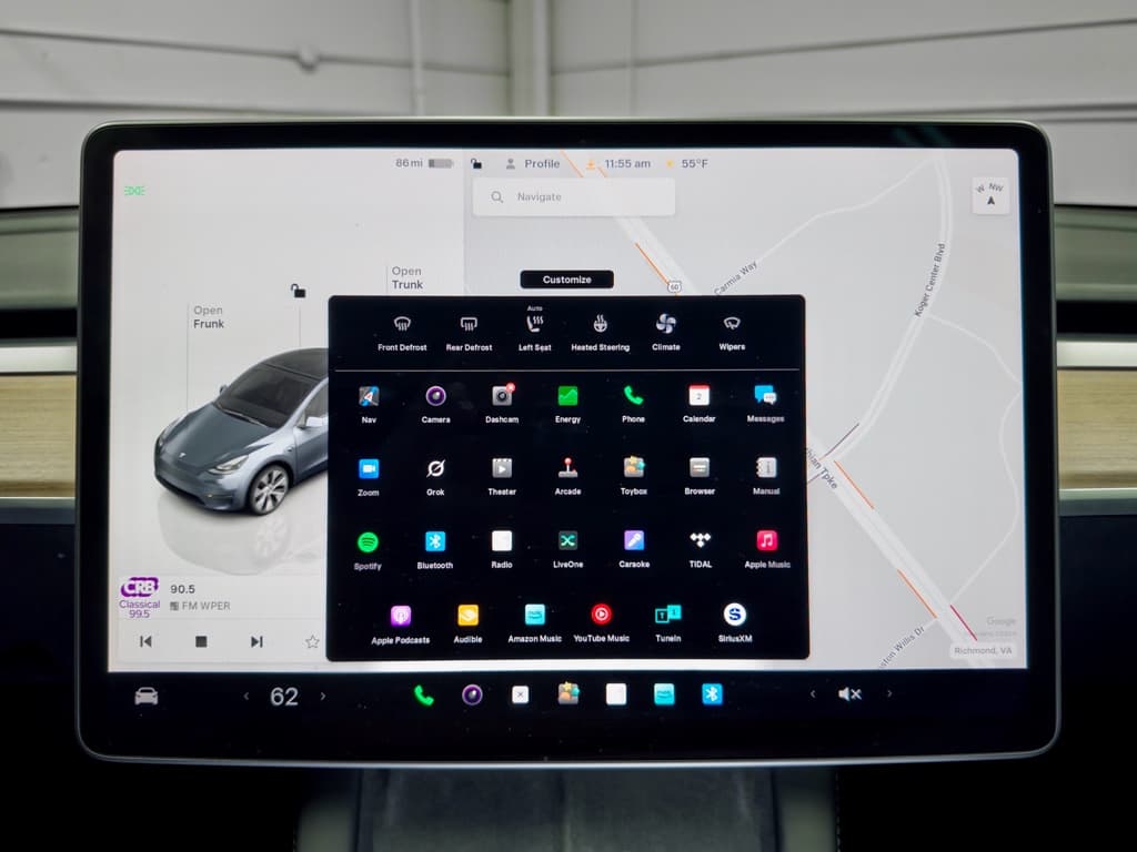 2023 Tesla Model Y view 12