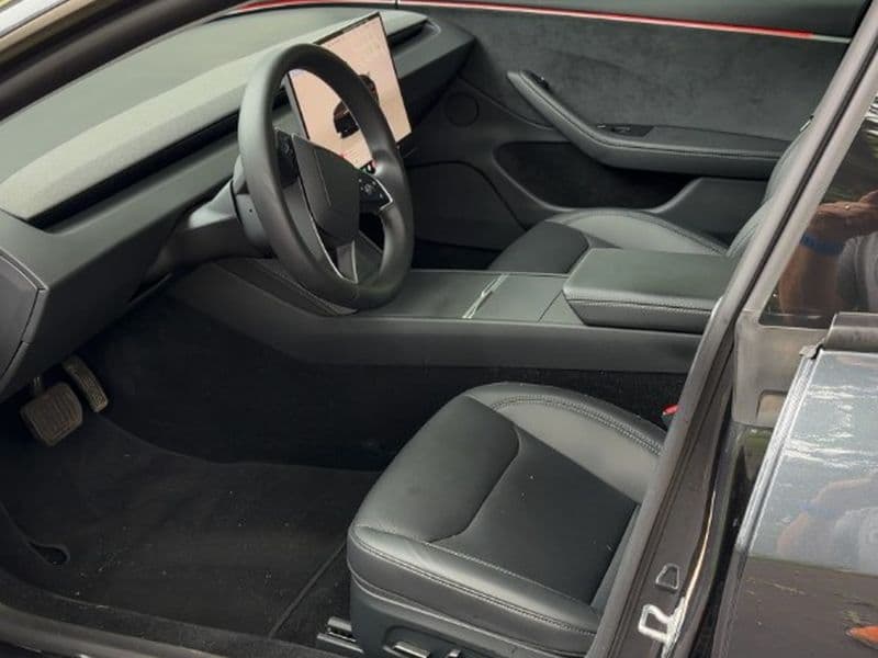 2025 Tesla Model 3 view 5