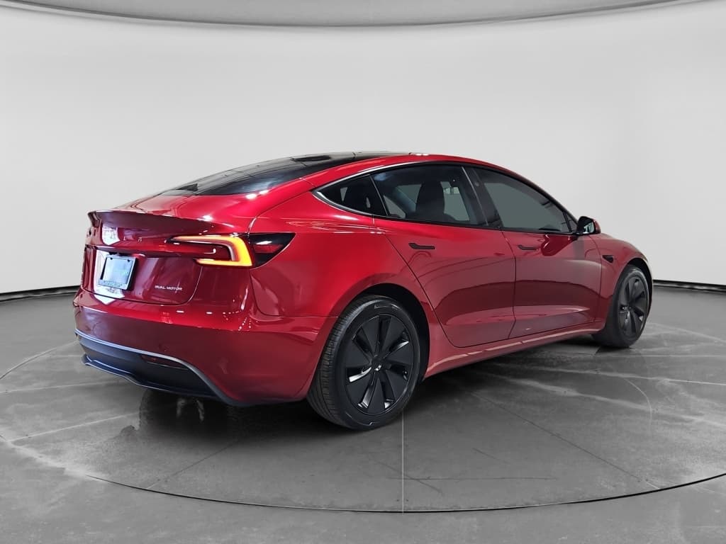 2025 Tesla Model 3 view 3