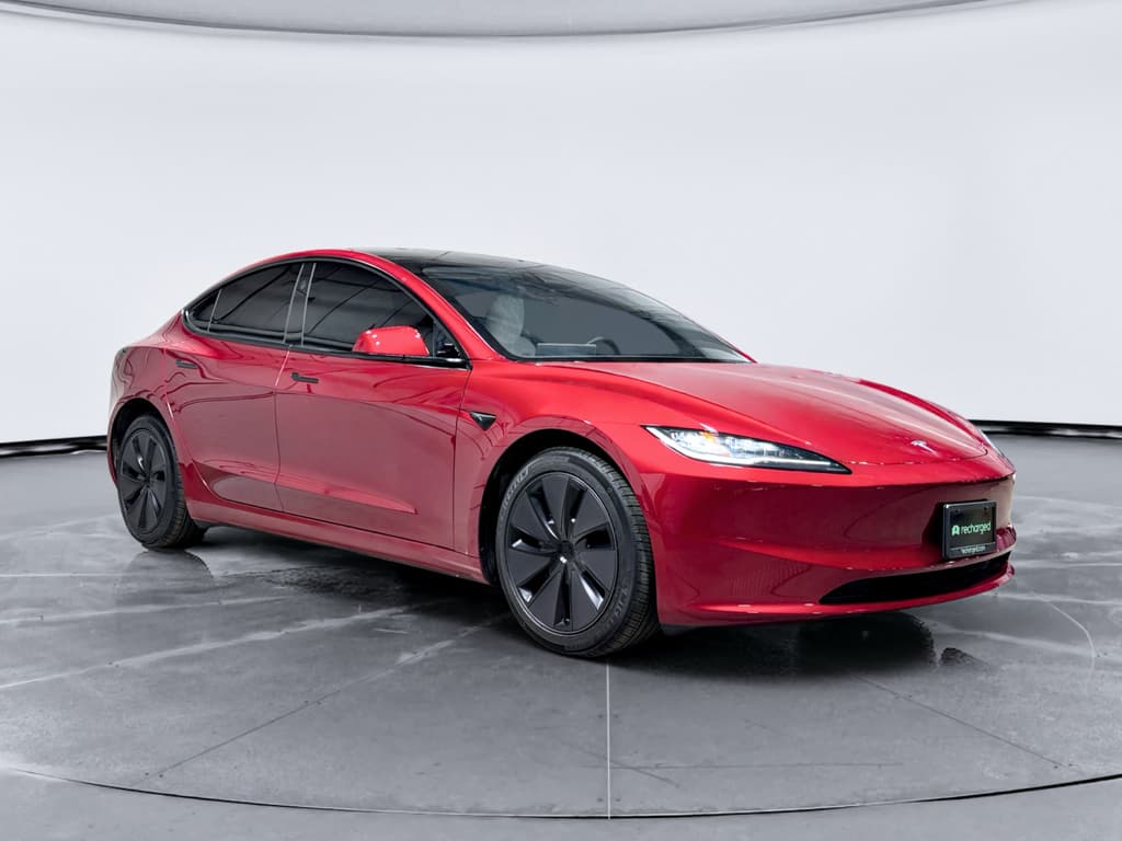 2025 Tesla Model 3 view 4