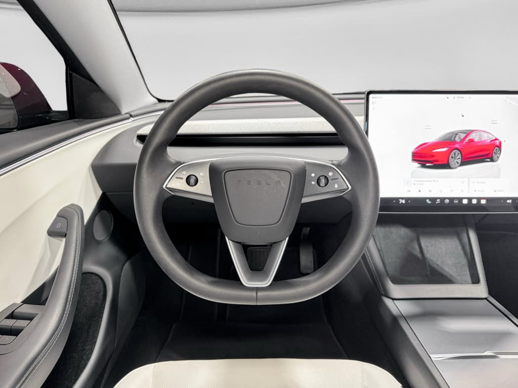 2025 Tesla Model 3 view 7