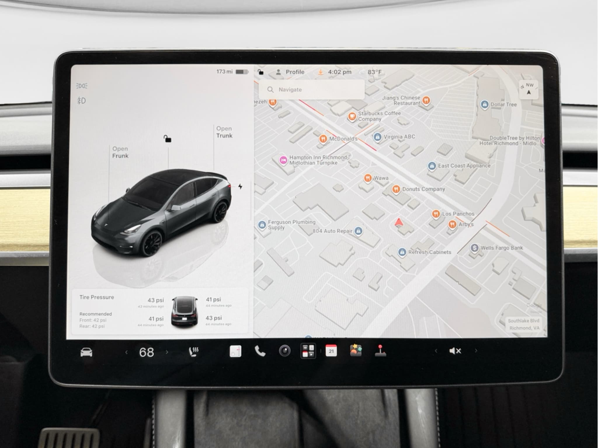 2023 Tesla Model Y view 8