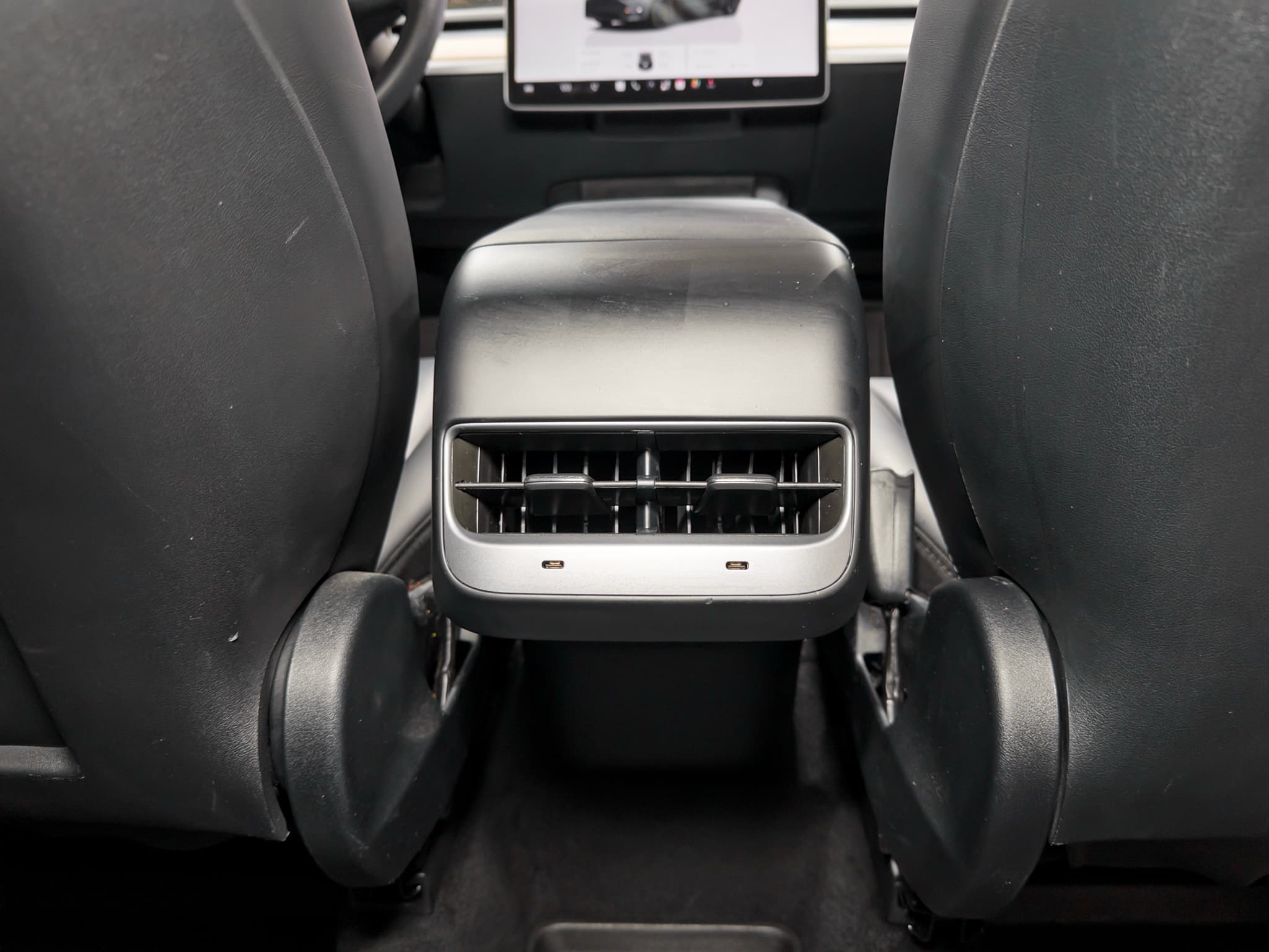 2023 Tesla Model Y view 19