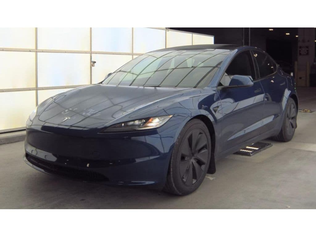 2025 Tesla Model 3