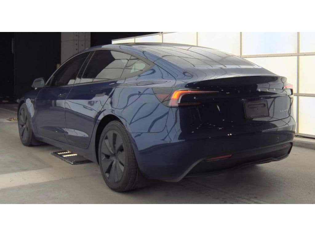 2025 Tesla Model 3 view 4