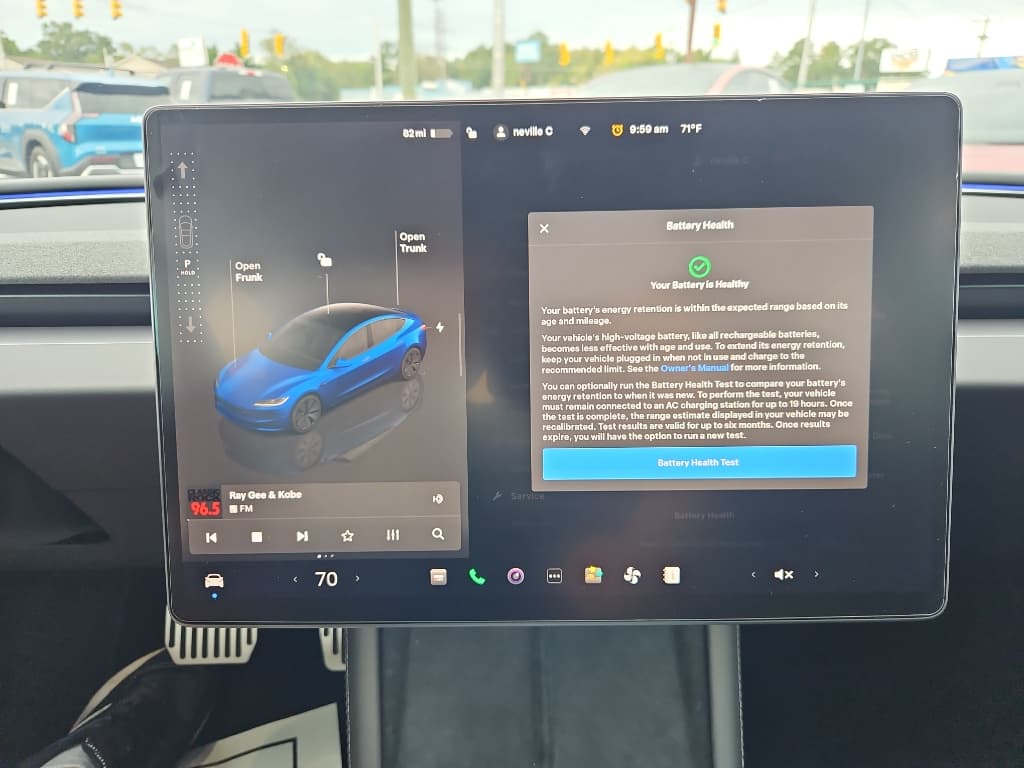 2025 Tesla Model 3 view 14