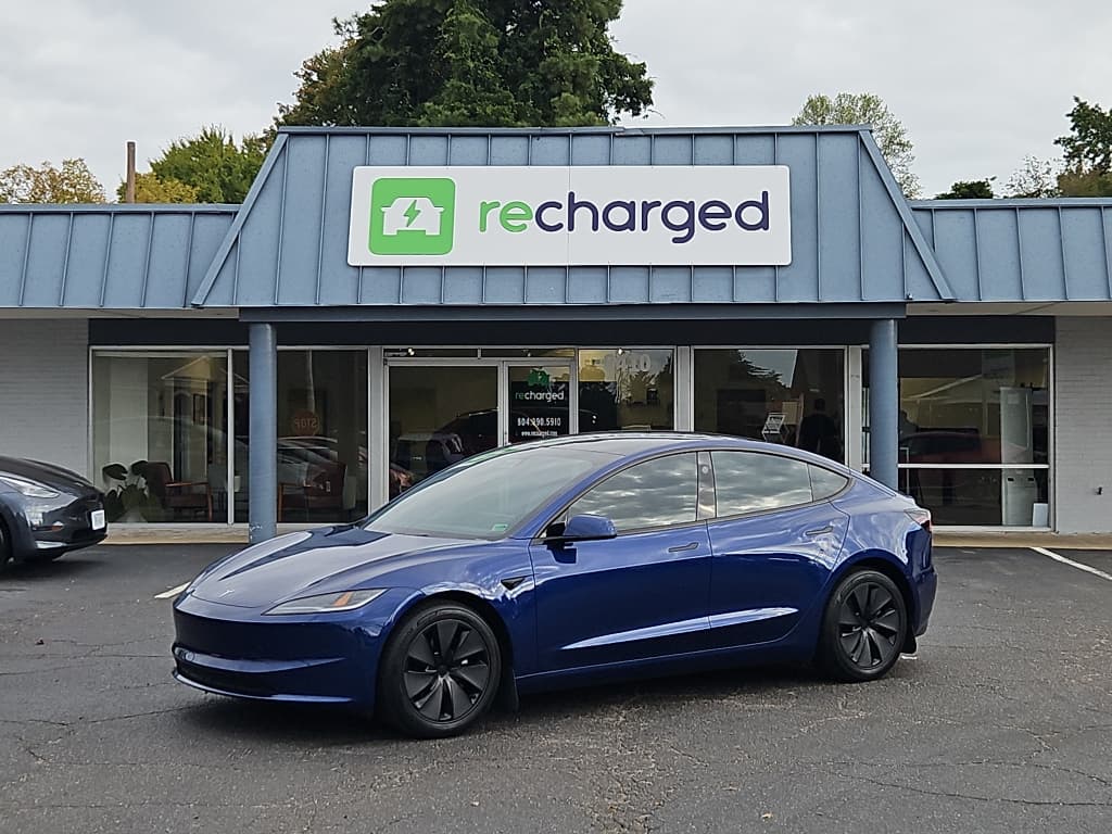2025 Tesla Model 3 view 1