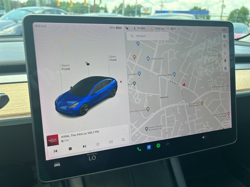 2021 Tesla Model 3 view 10