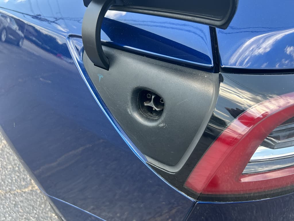 2021 Tesla Model 3 view 5