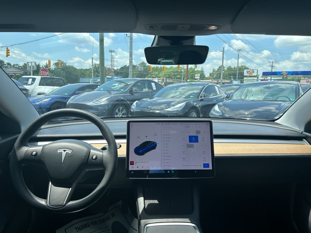 2021 Tesla Model 3 view 13