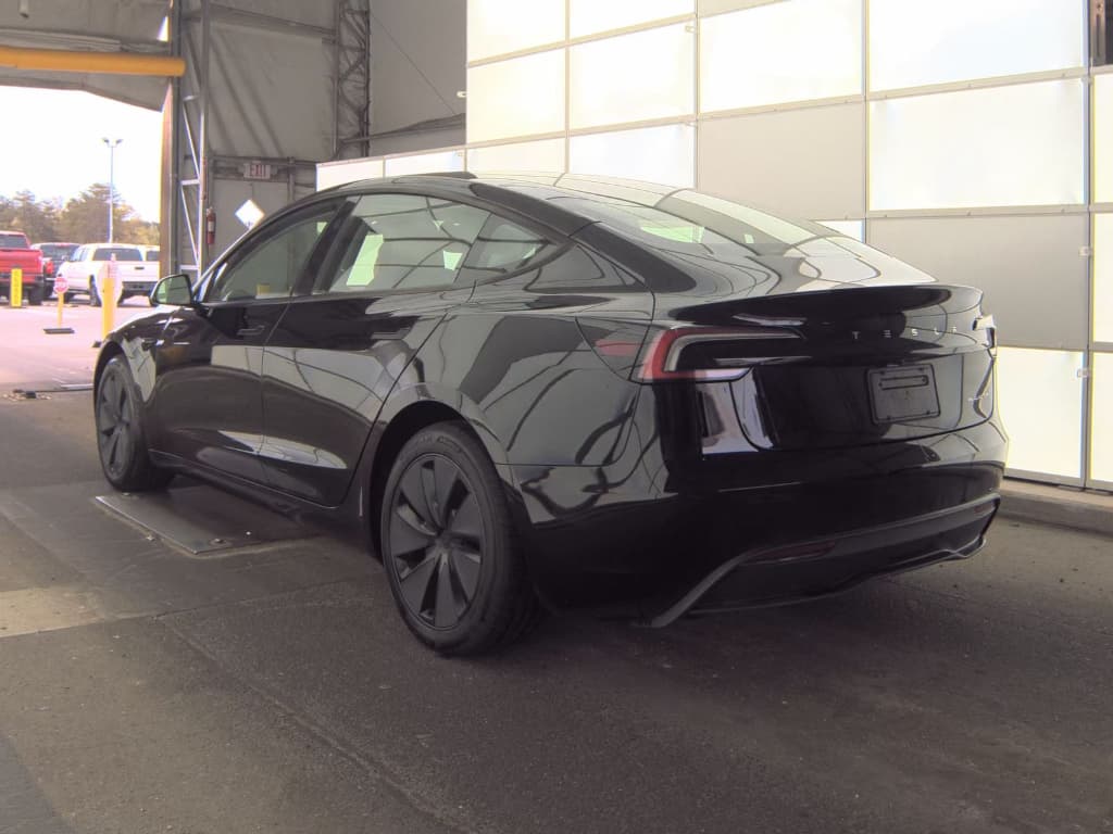 2025 Tesla Model 3 view 4