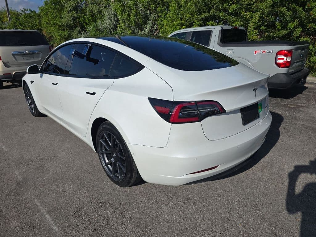 2021 Tesla Model 3 view 6