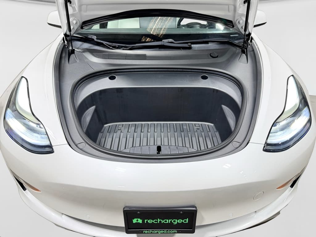 2021 Tesla Model 3 view 21