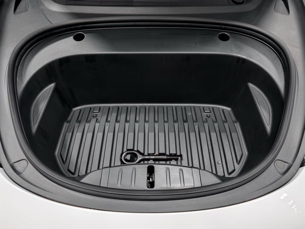 2021 Tesla Model 3 view 22