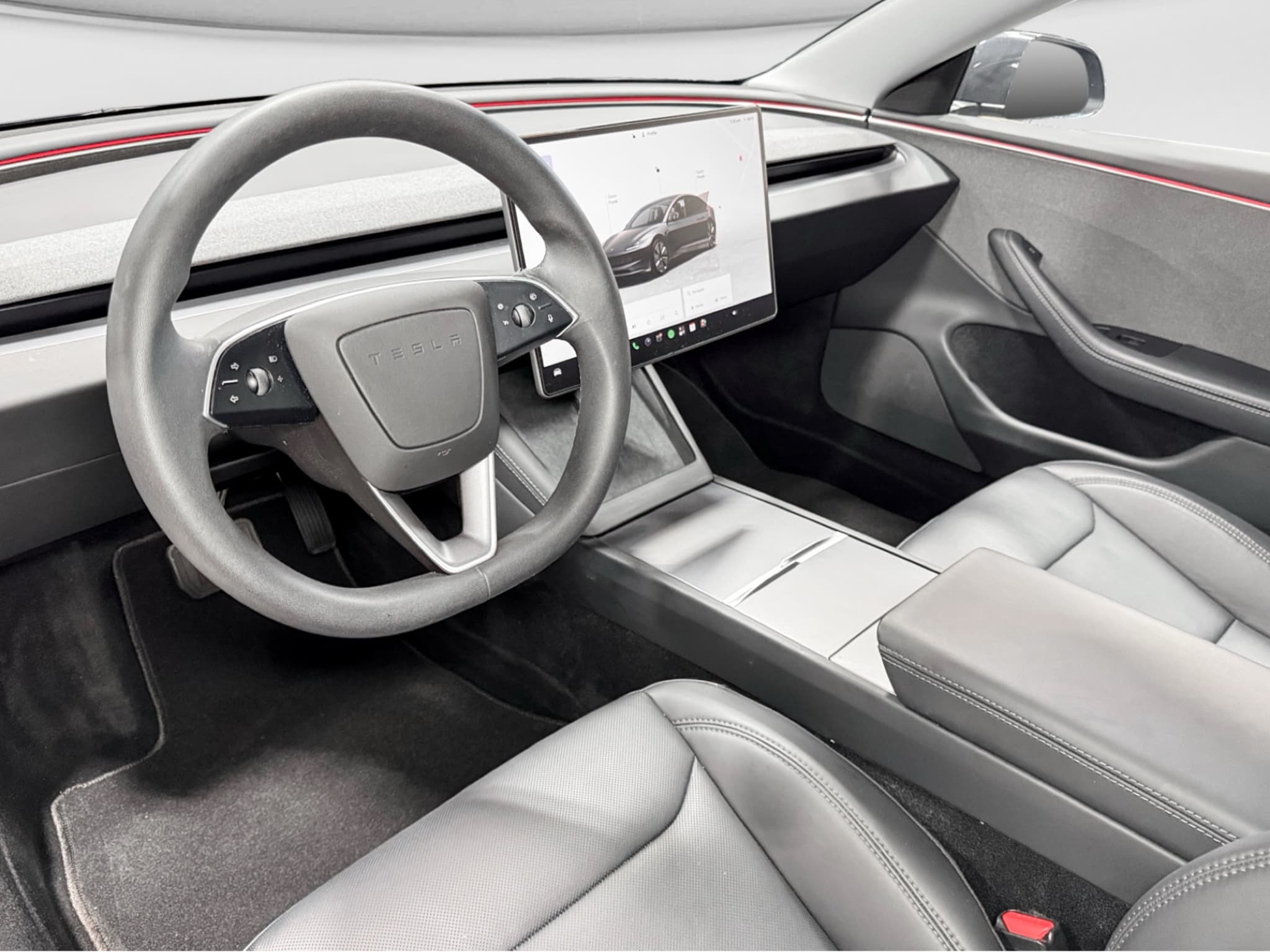 2025 Tesla Model 3 view 16