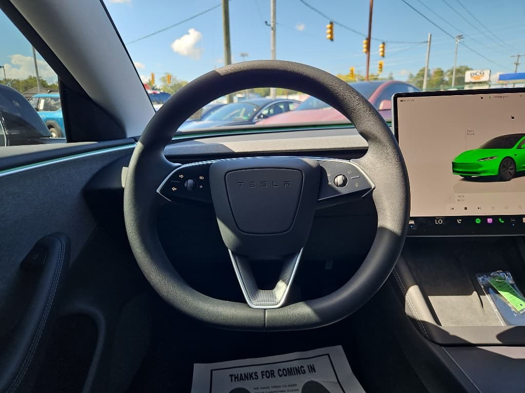 2025 Tesla Model 3 view 8