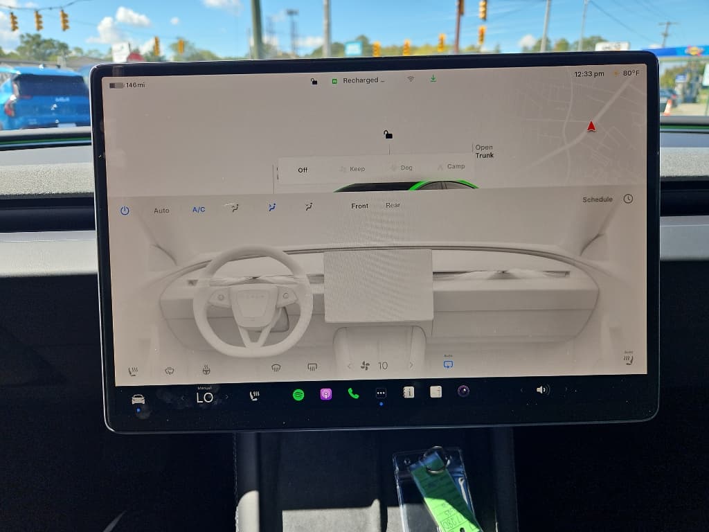 2025 Tesla Model 3 view 16
